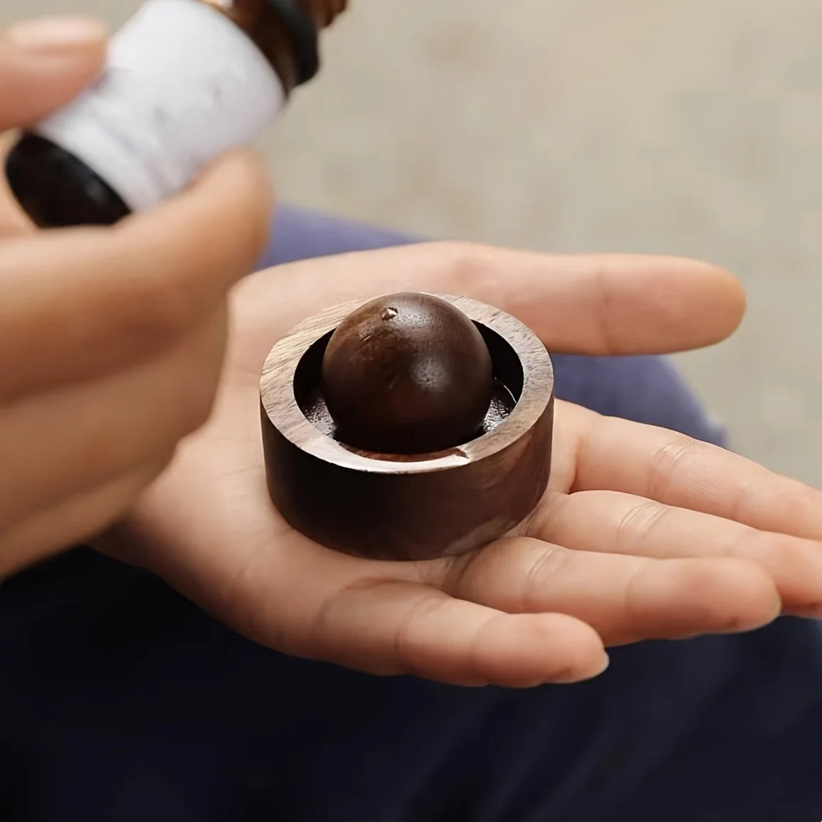 Diffuseur d'Huiles Essentielles en Bois Naturel pour Voiture | Élégance & Bien-être